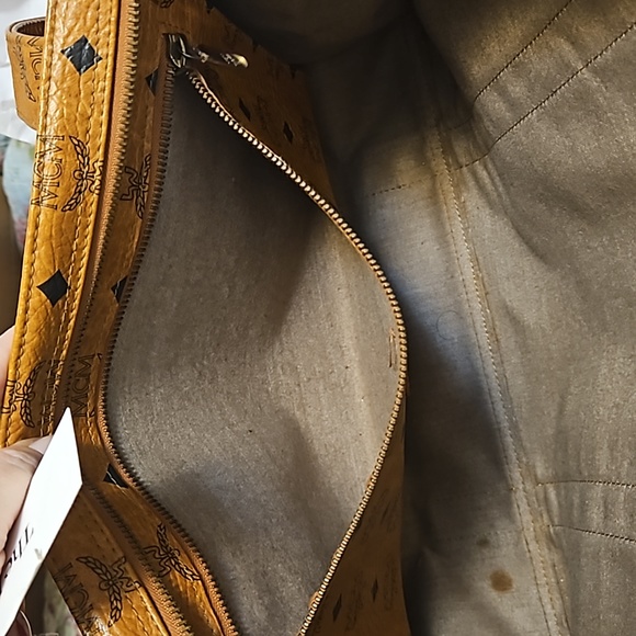 MCM Brown Visetos Shoulder Bag - Picture 10 of 11